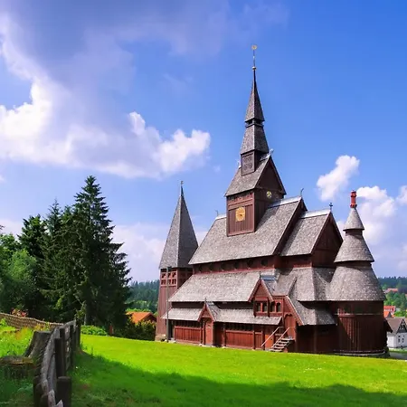 Ferienhaus Harz-blockhaus, 4 Und 5 Sterne, Sauna - Und Kamin - Hütte *